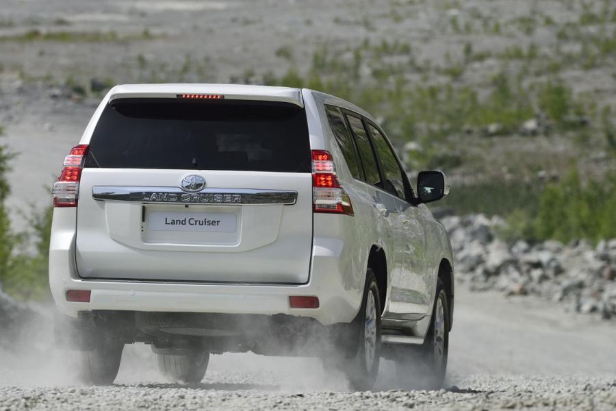  Toyota Land Cruiser Prado 2013 года  (фото 32 из 103)
